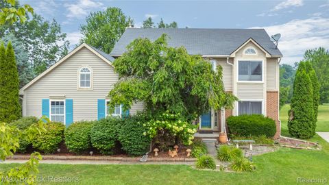 1971 Devonshire Drive Wixom City MI 48393