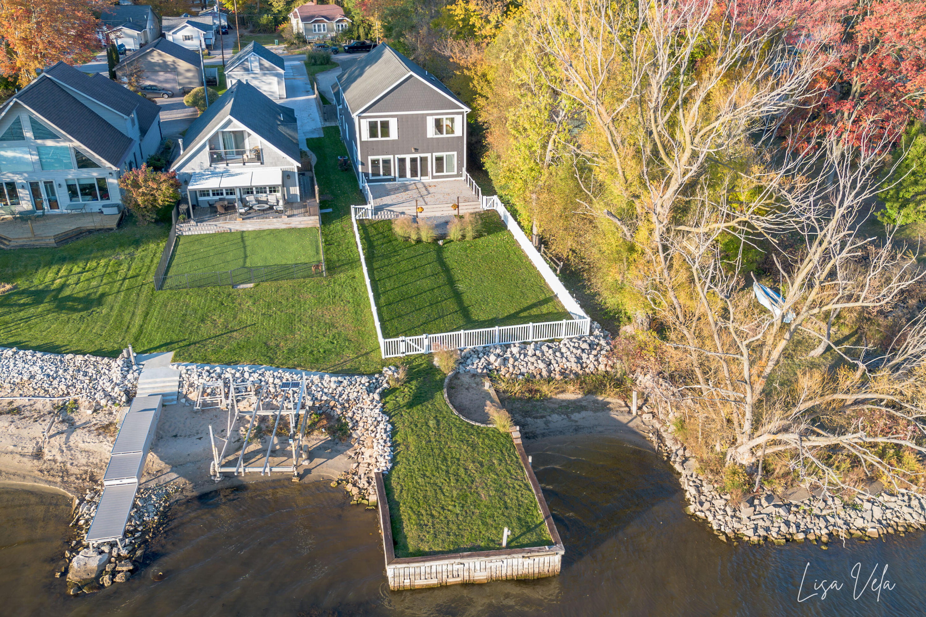 447 Lakeshore Boulevard