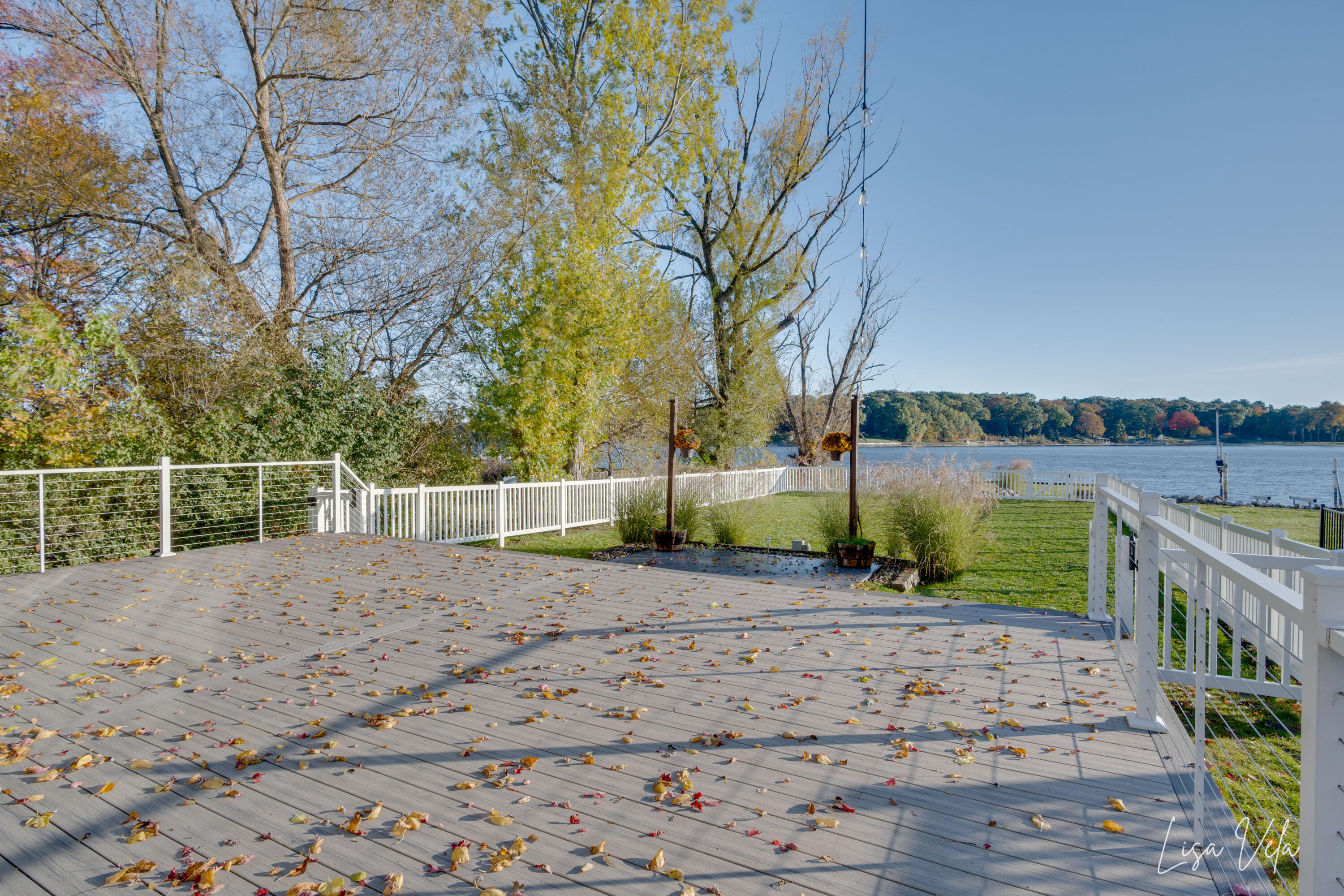 447 Lakeshore Boulevard