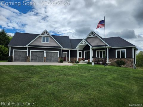 16130 TINDALL Road Groveland Township MI 48350