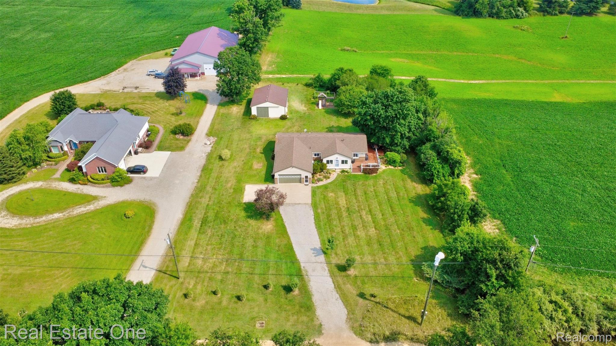 1136 Brauer Road