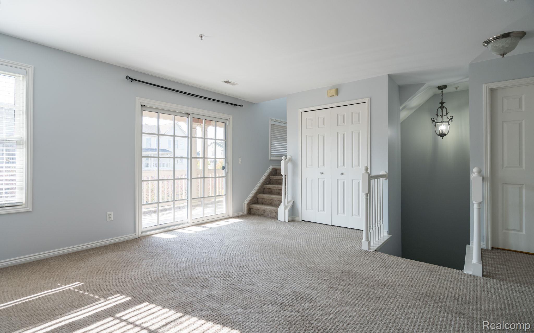 3923 FORESTER Boulevard