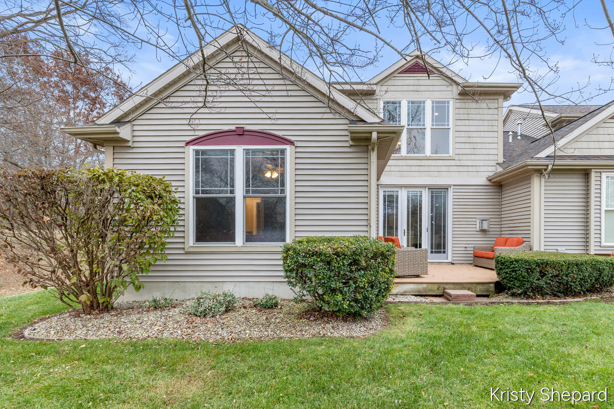 504 Rivers Edge Lane