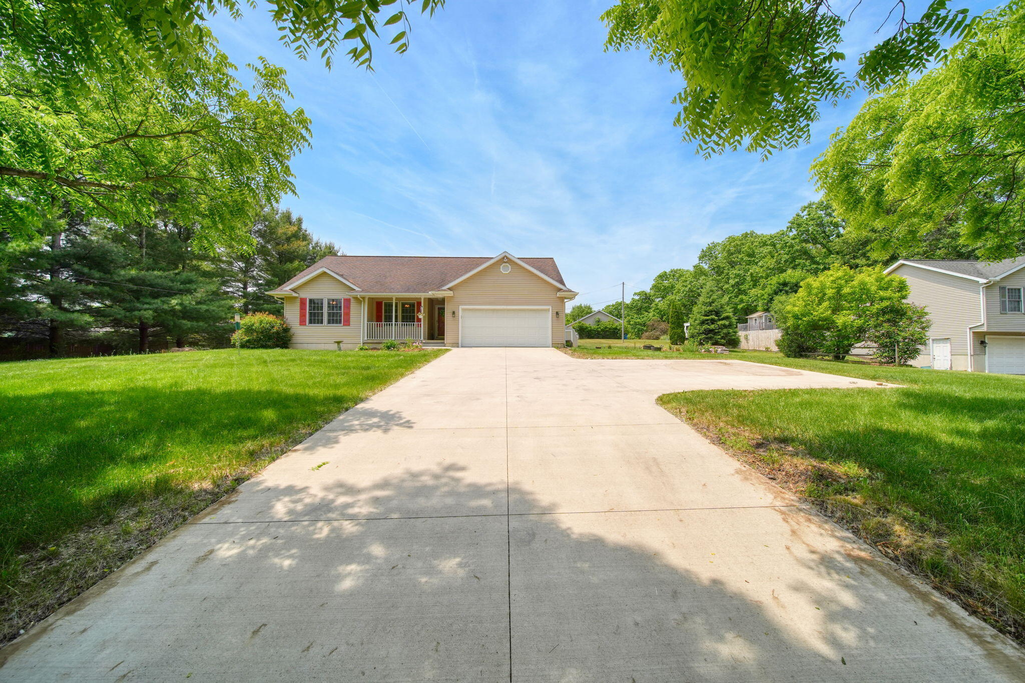 3008 S Dearing Road