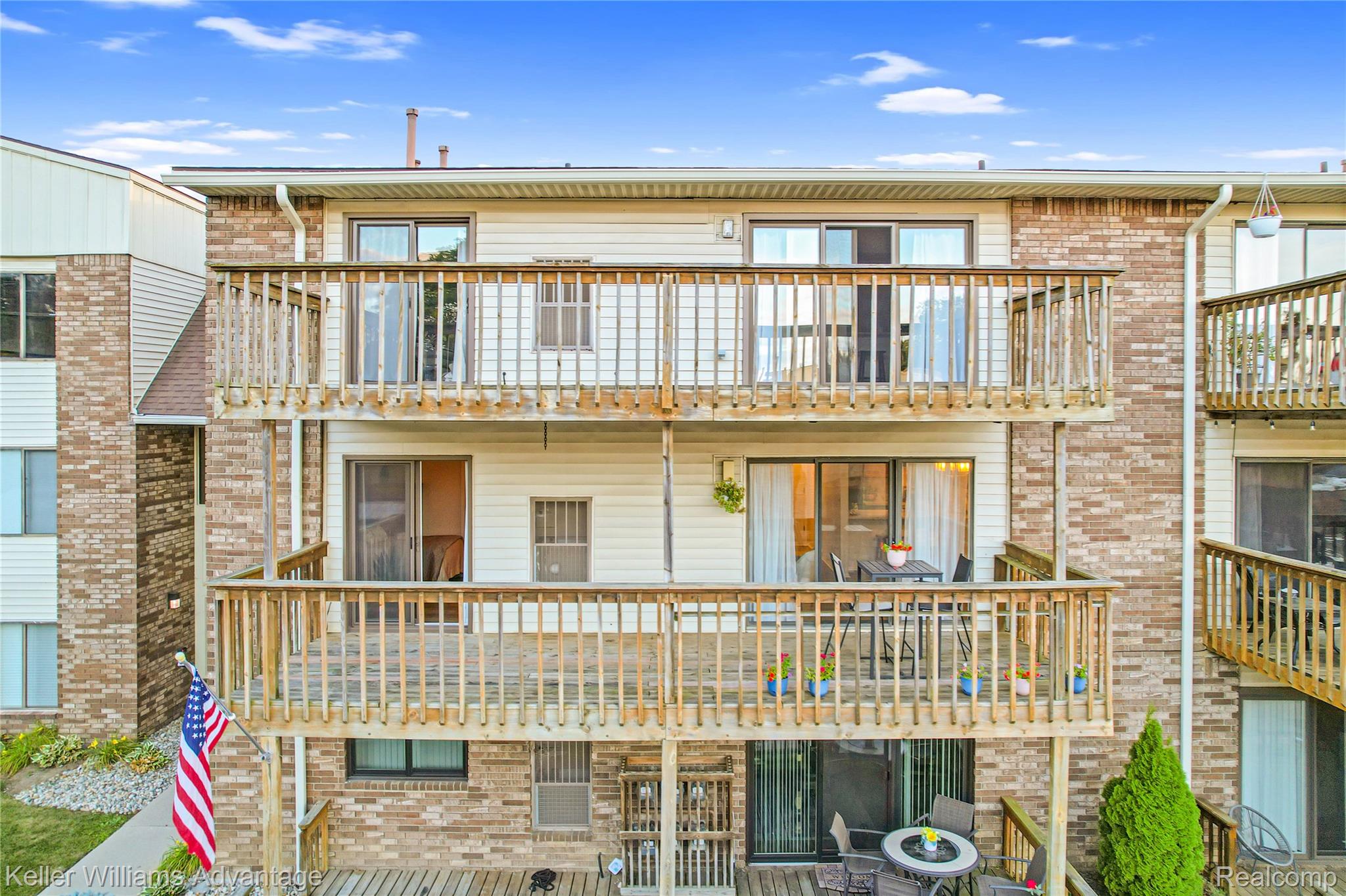 855 S Pontiac Trail A205