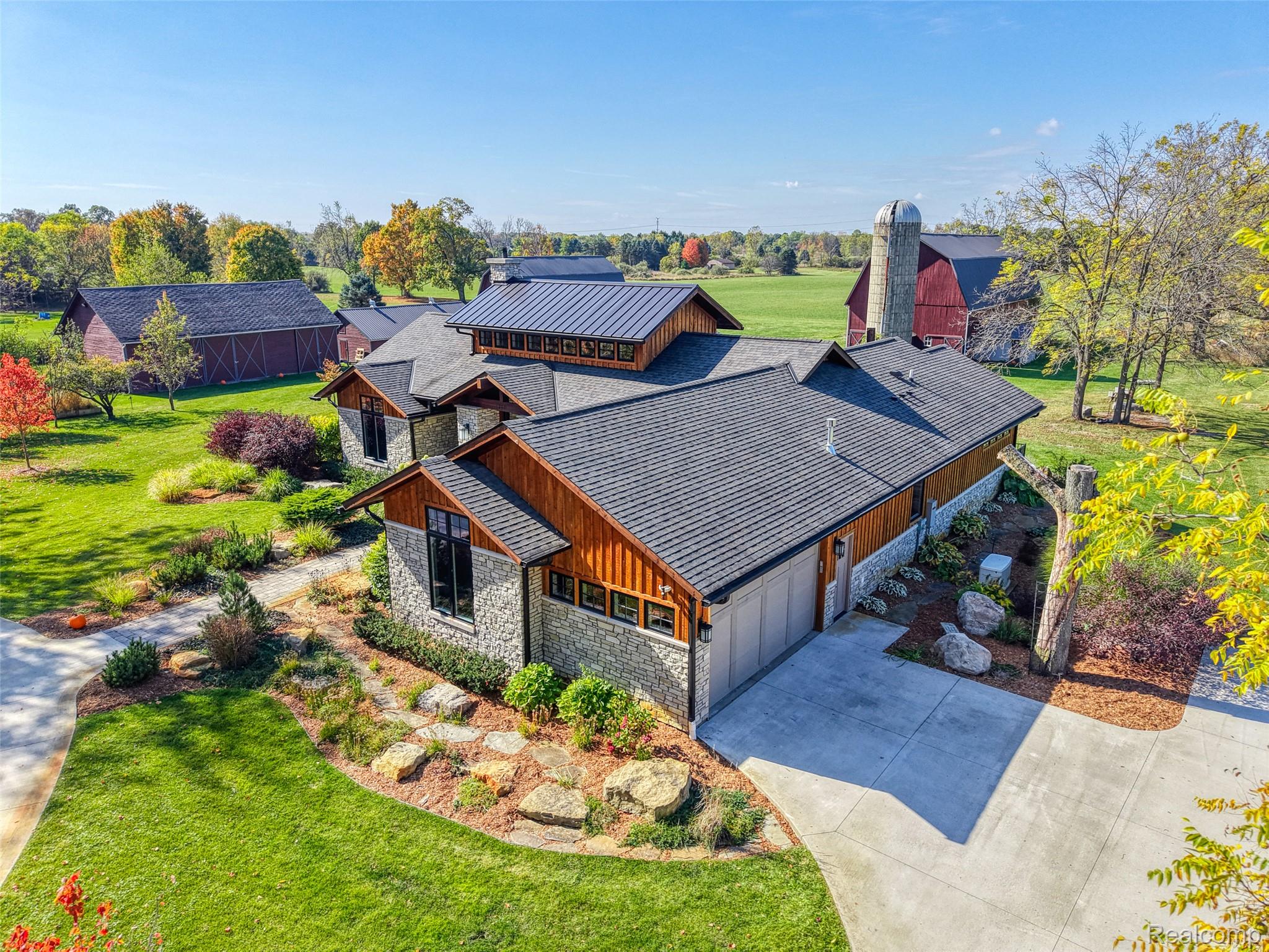 1260 Pingree Road