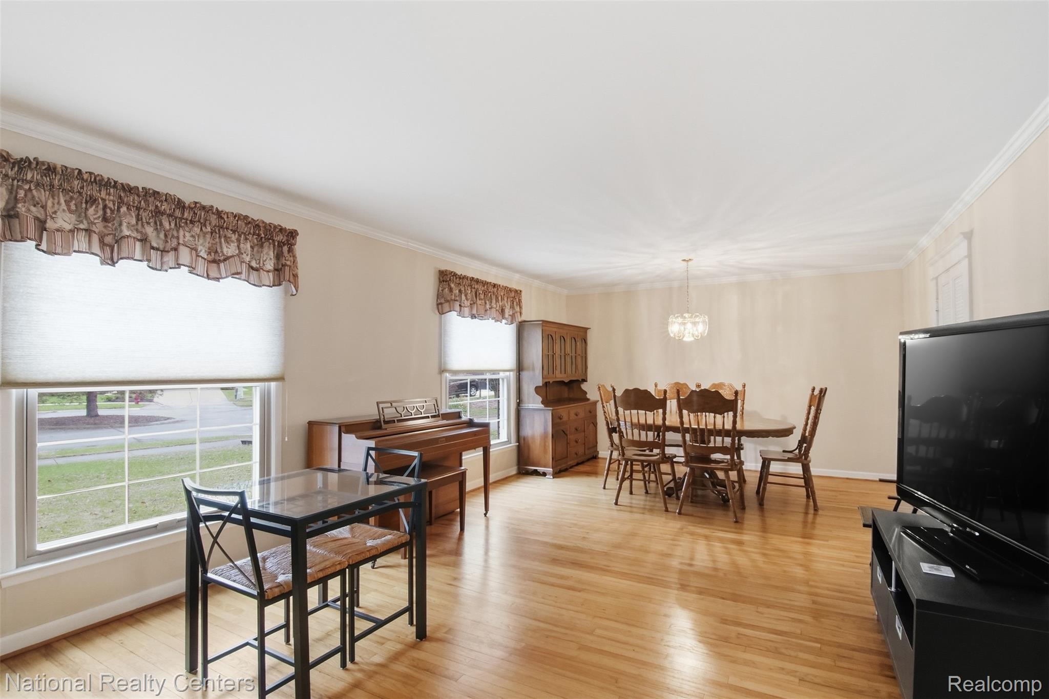 35037 Ellen Court