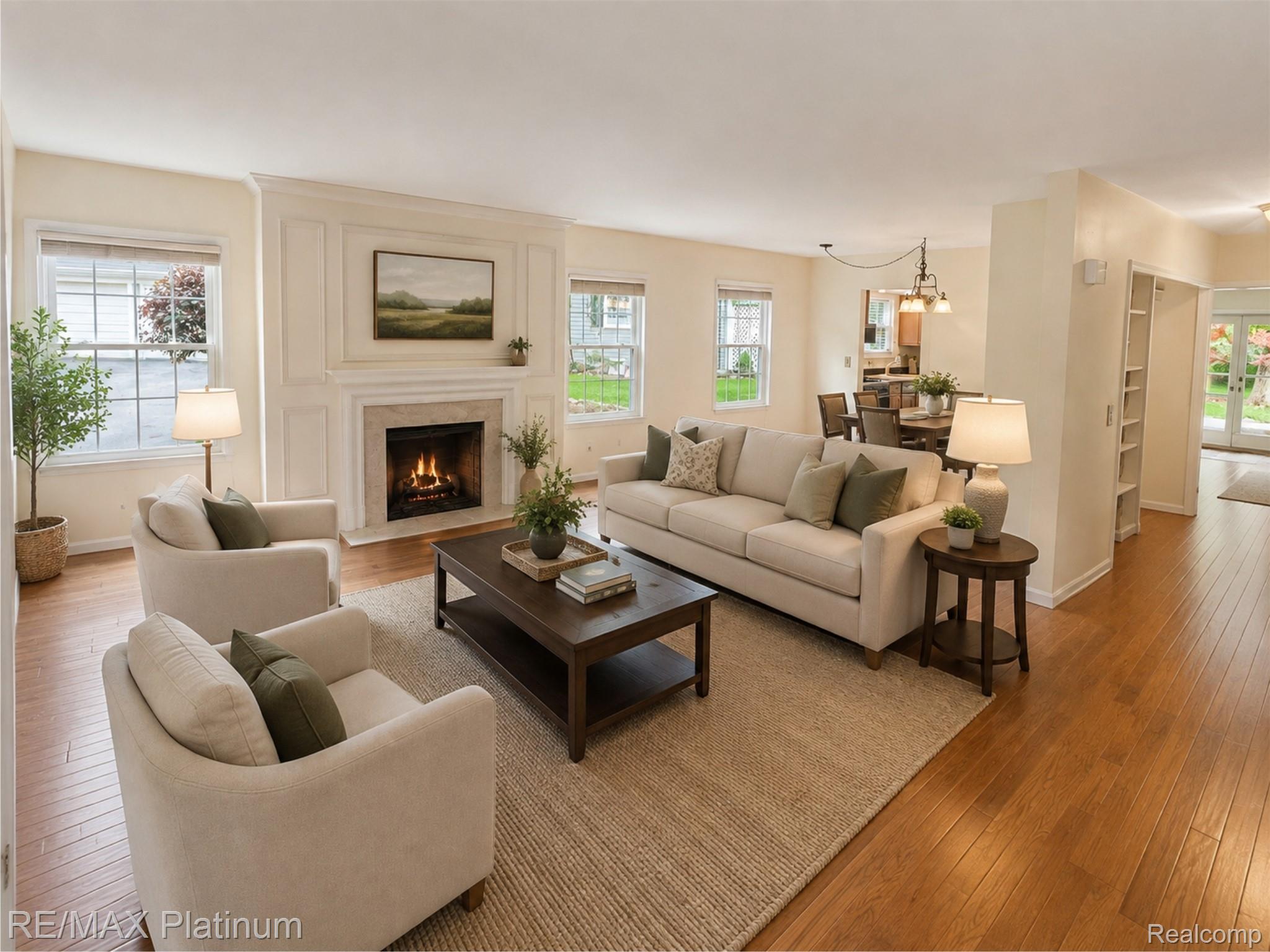 2612 E Williamsburg Circle N
