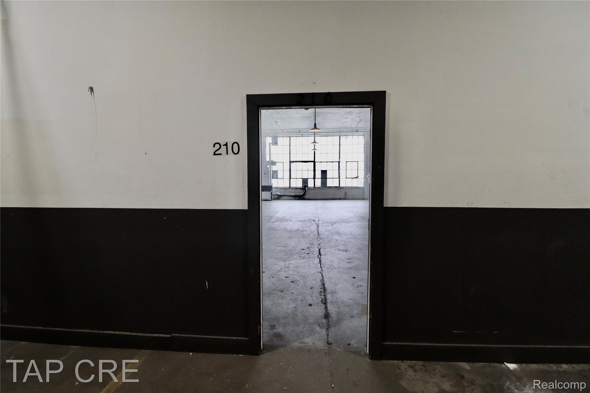 1600 Clay Street 210