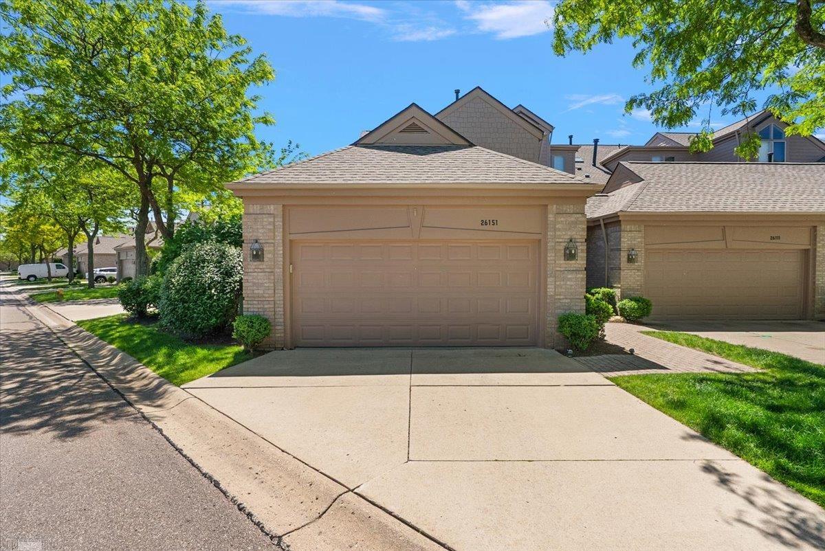 26151 Harbour Pointe Drive