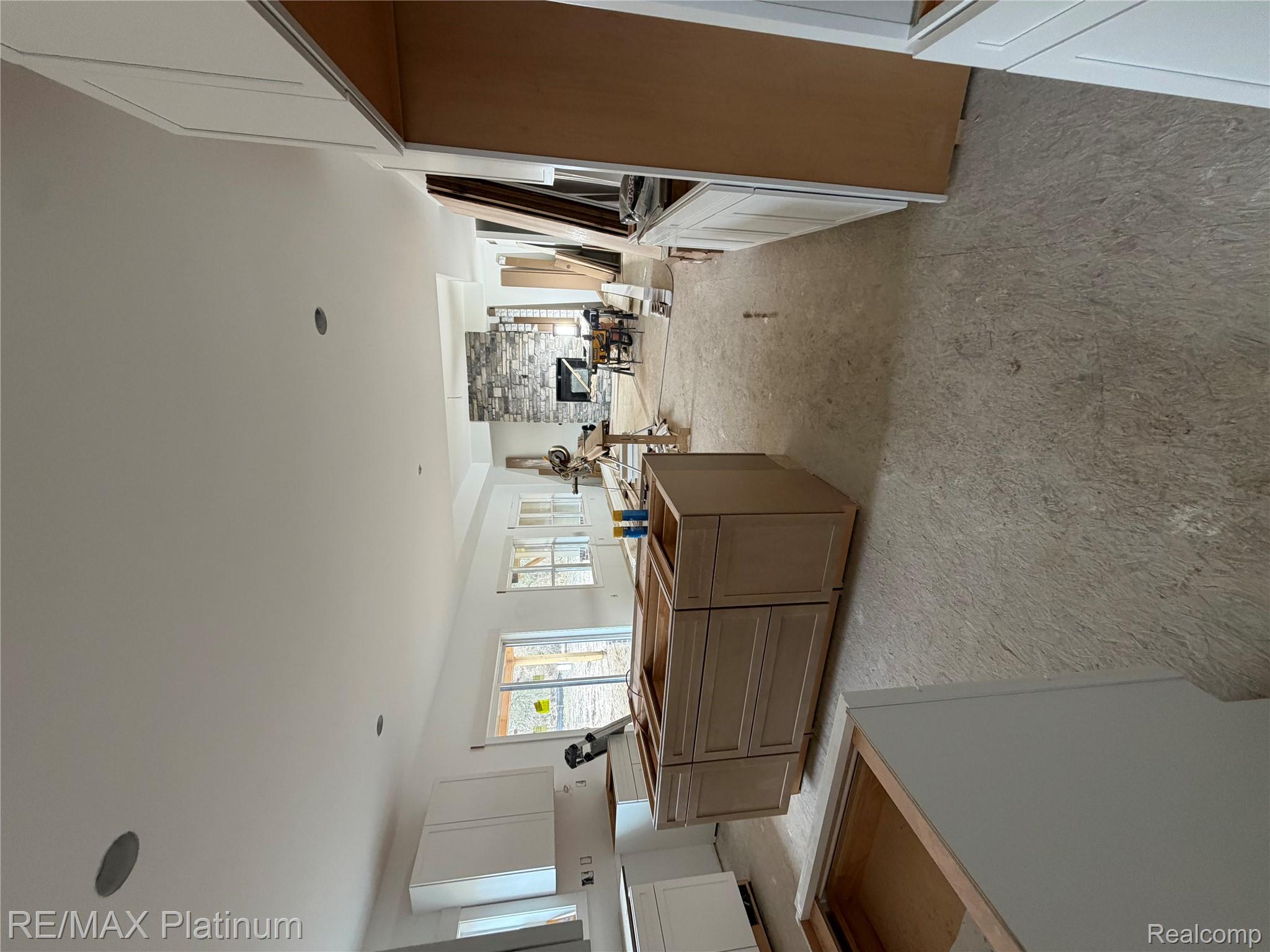 10310 Sweetheart Lane