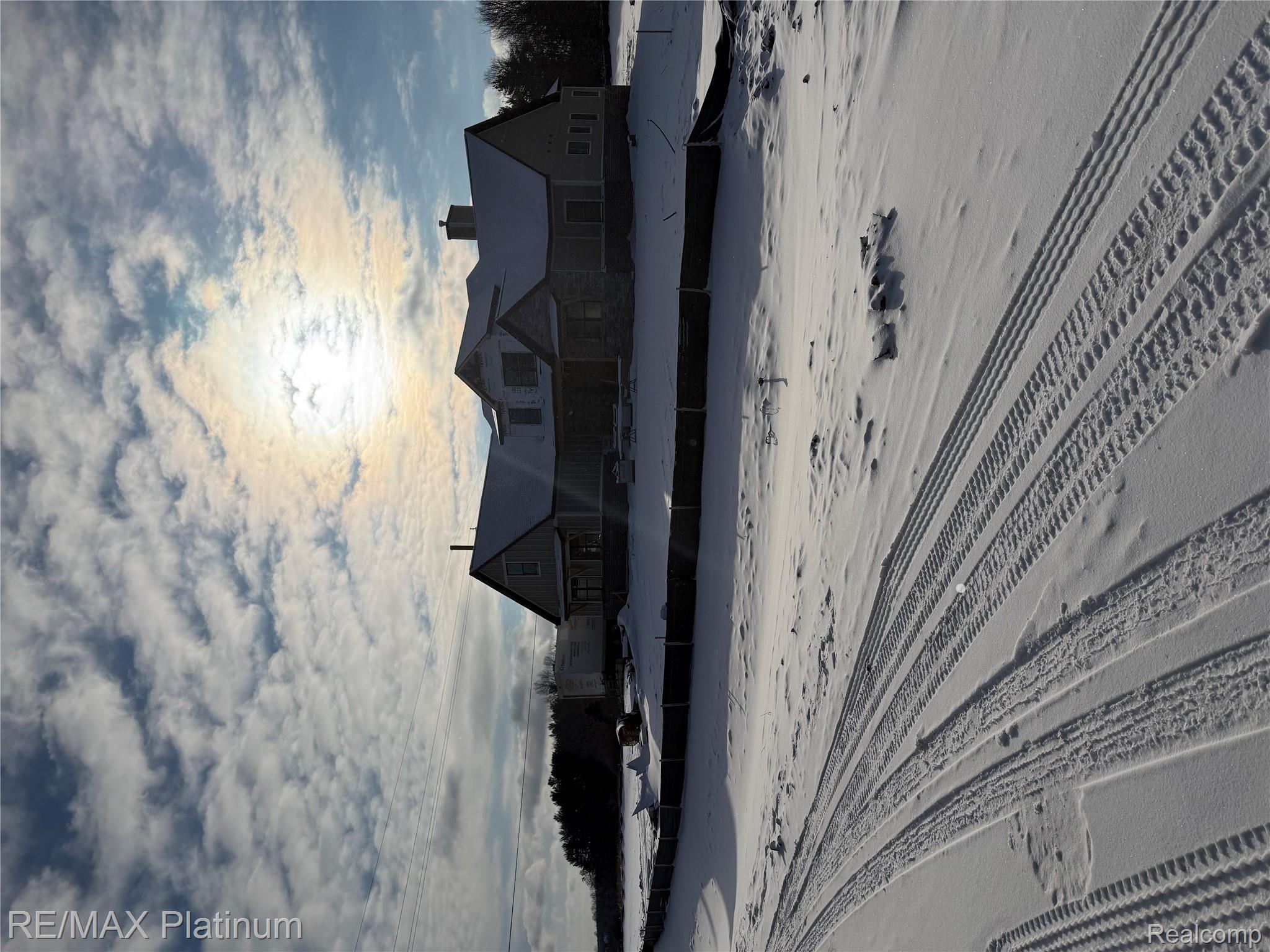 10310 Sweetheart Lane