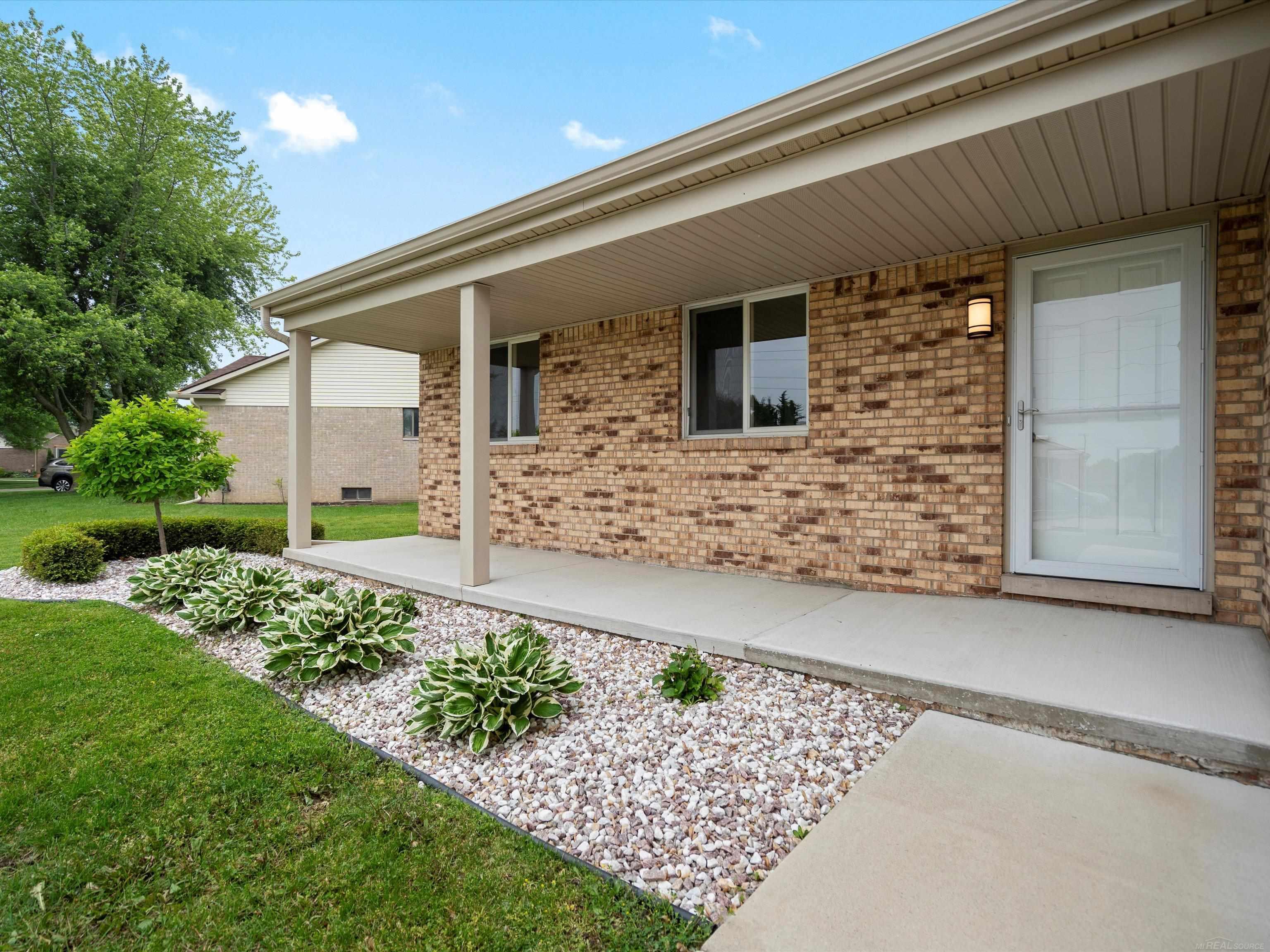 41223 JUSTIN Drive