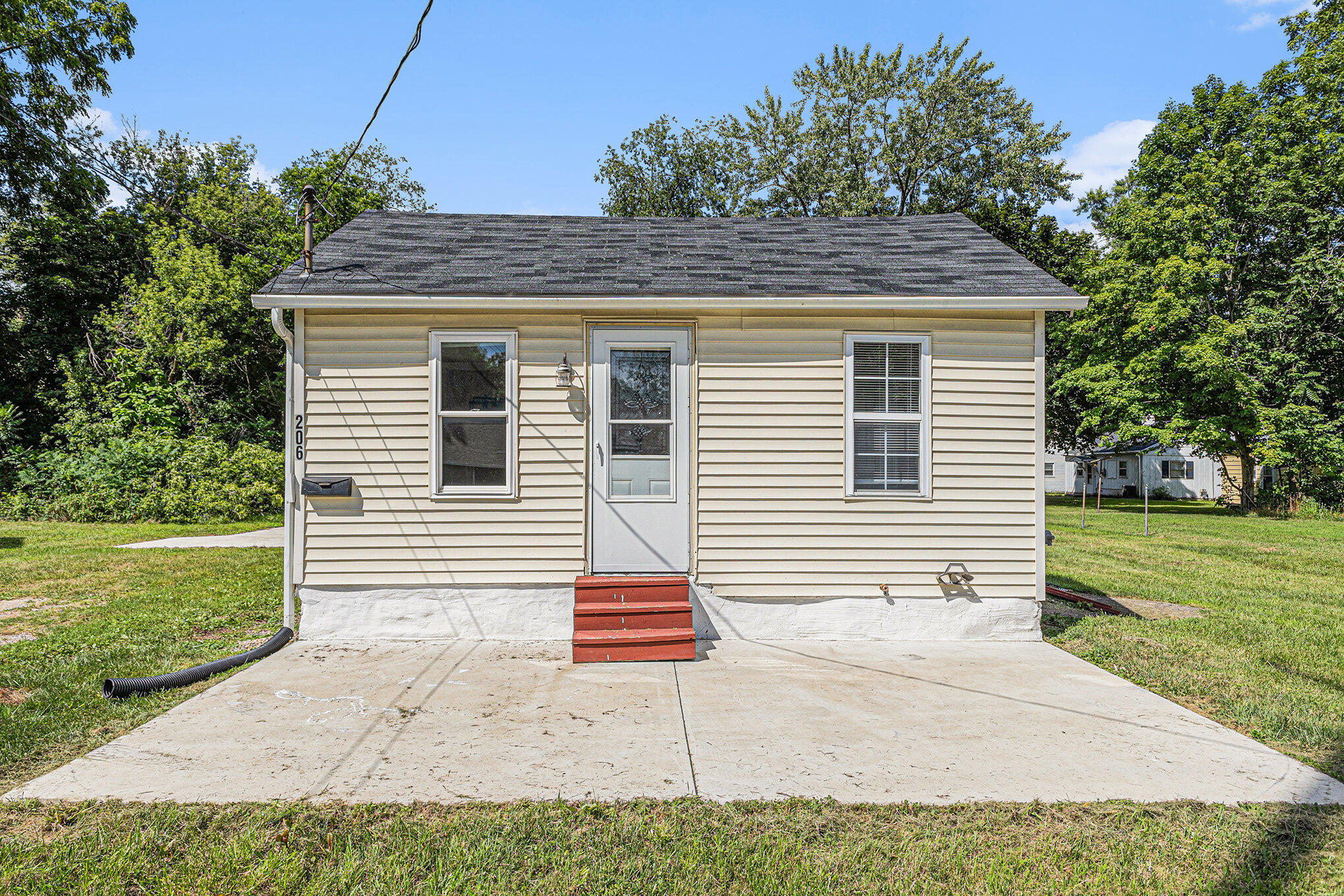 206 W North Street