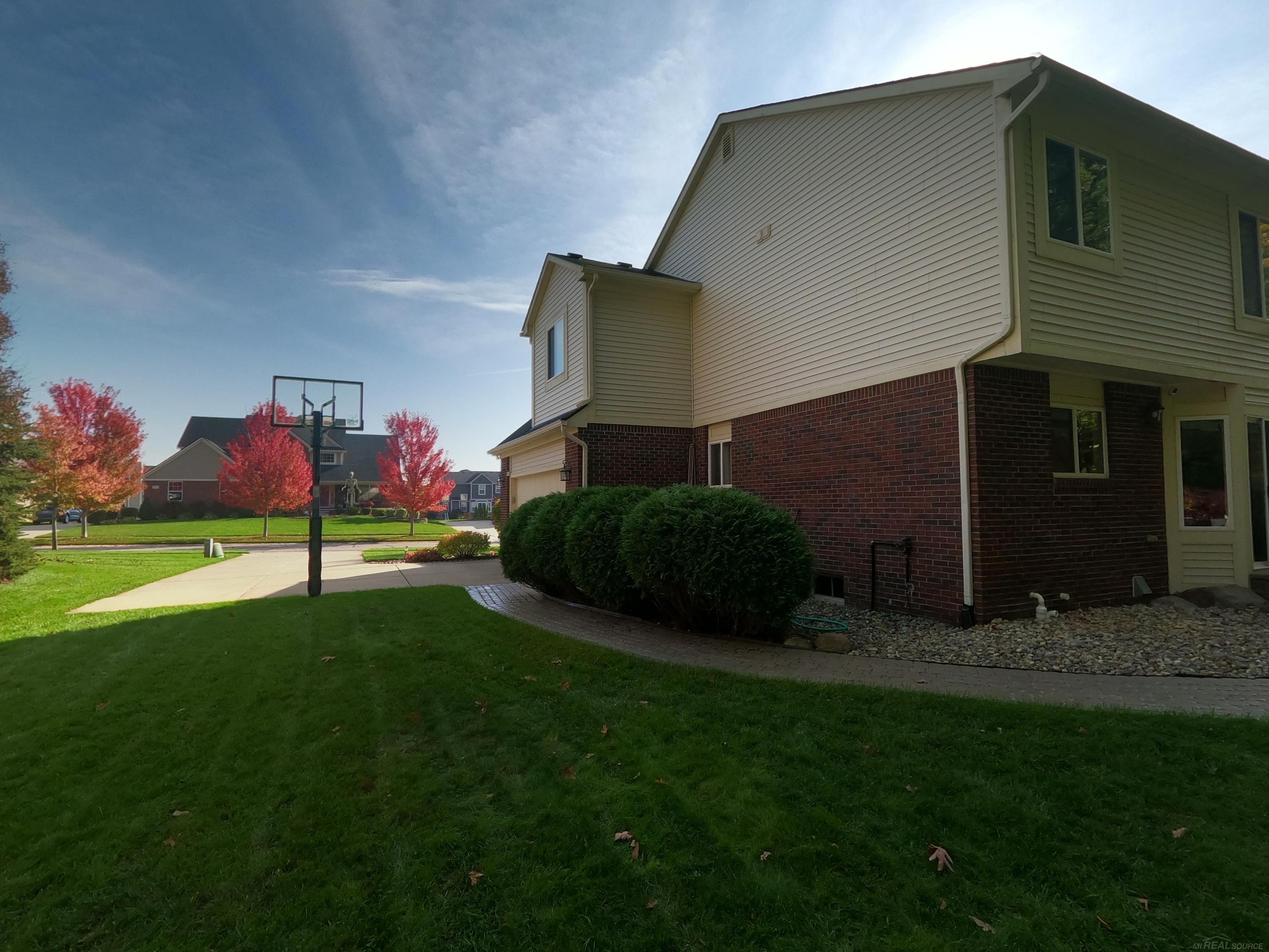 29923 Bradford Drive