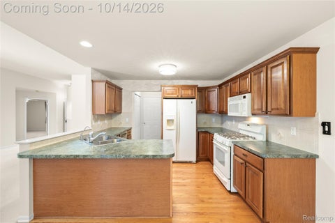 Tiny photo for 5513 Hidden Valley Court, Fenton Charter Township, MI 48451 (MLS # 20261082454)