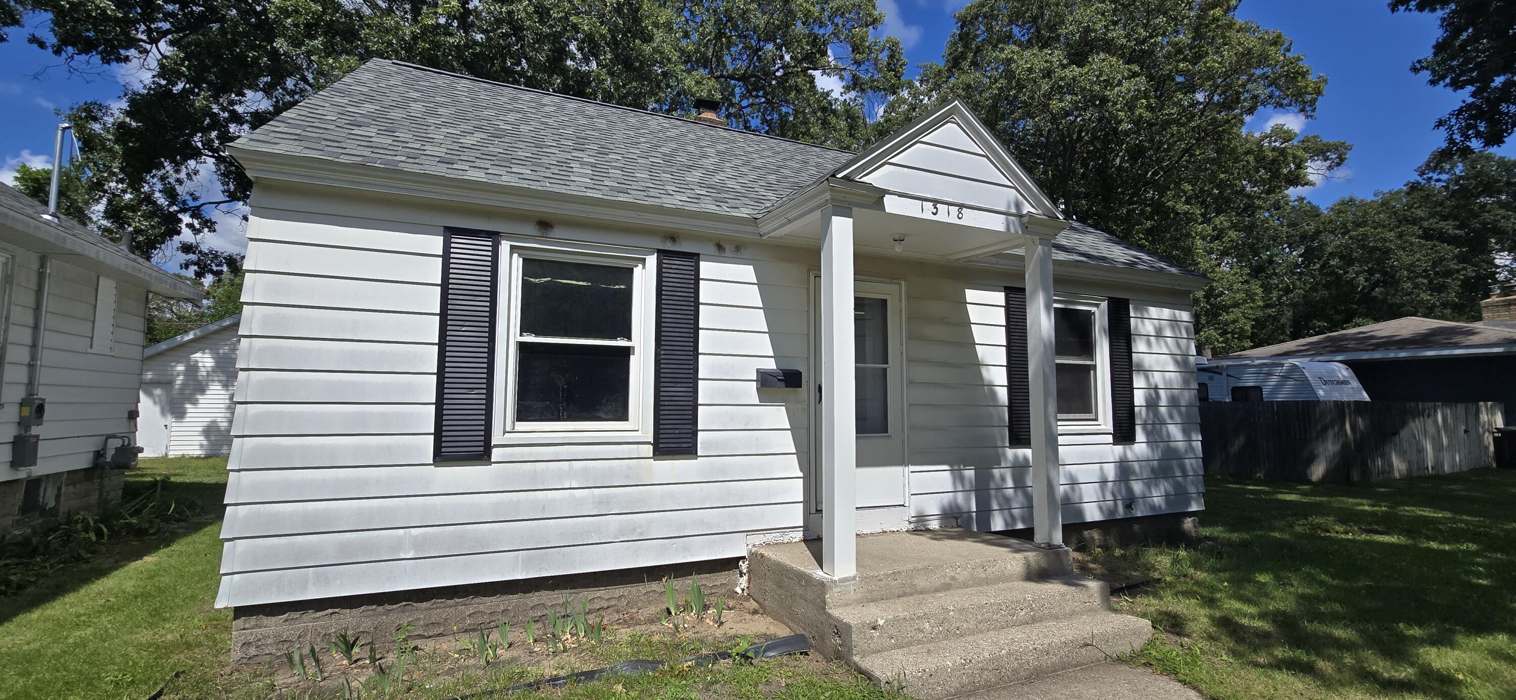 1318 Catherine Avenue