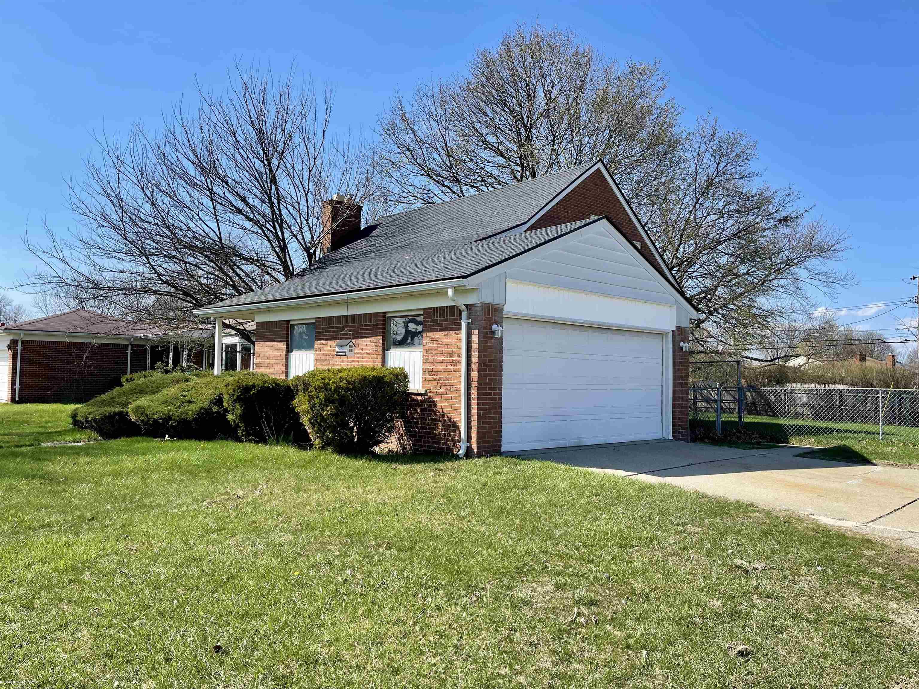 12531 Common Road
