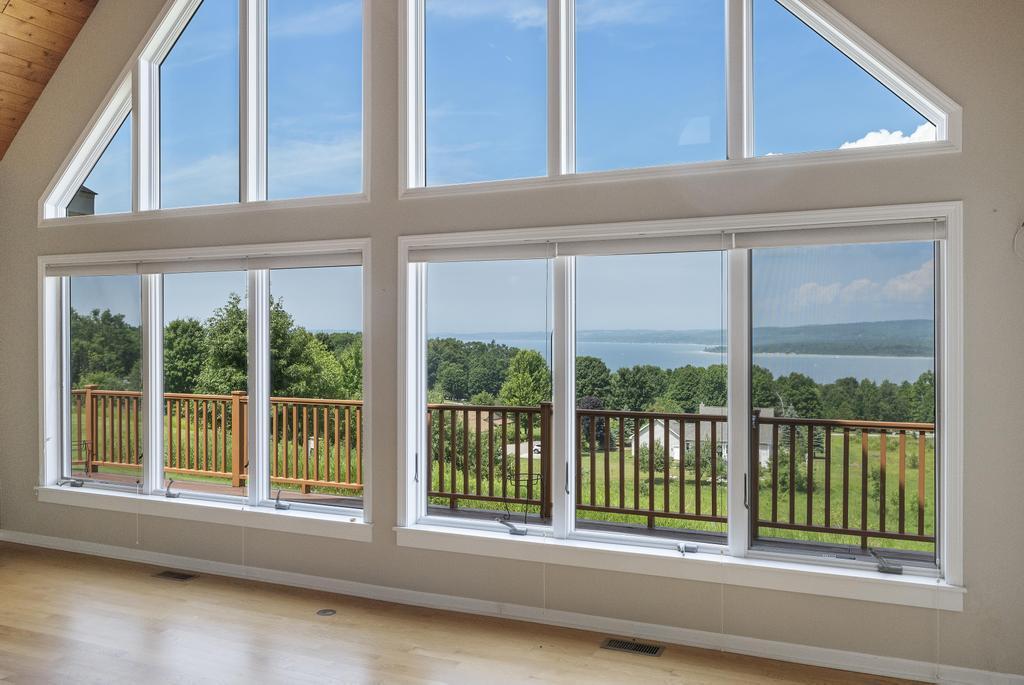 136 Lakeridge Trail