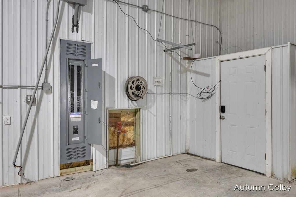 listing image 30