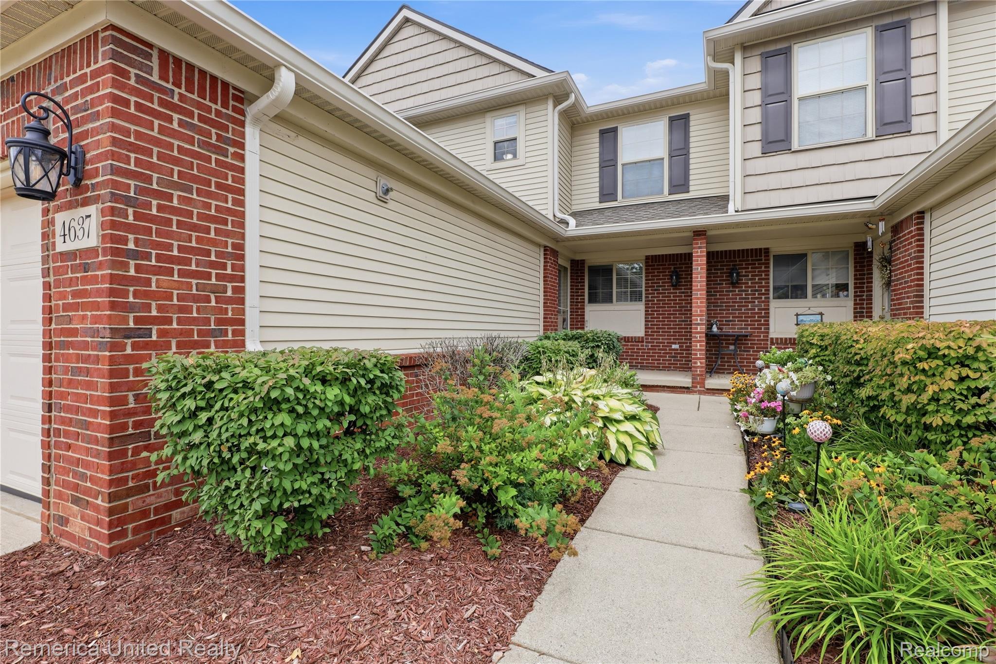 4637 Summer Ridge Drive