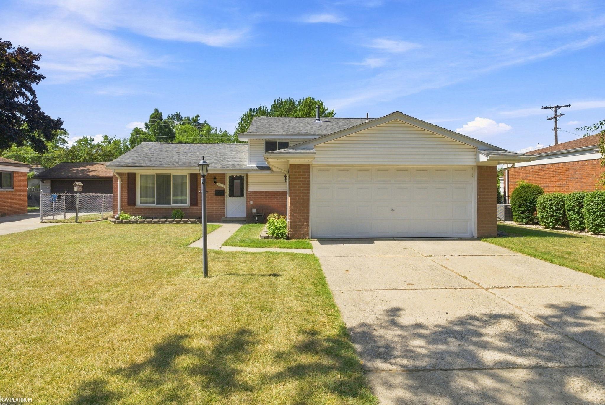 39159 Muriel Drive