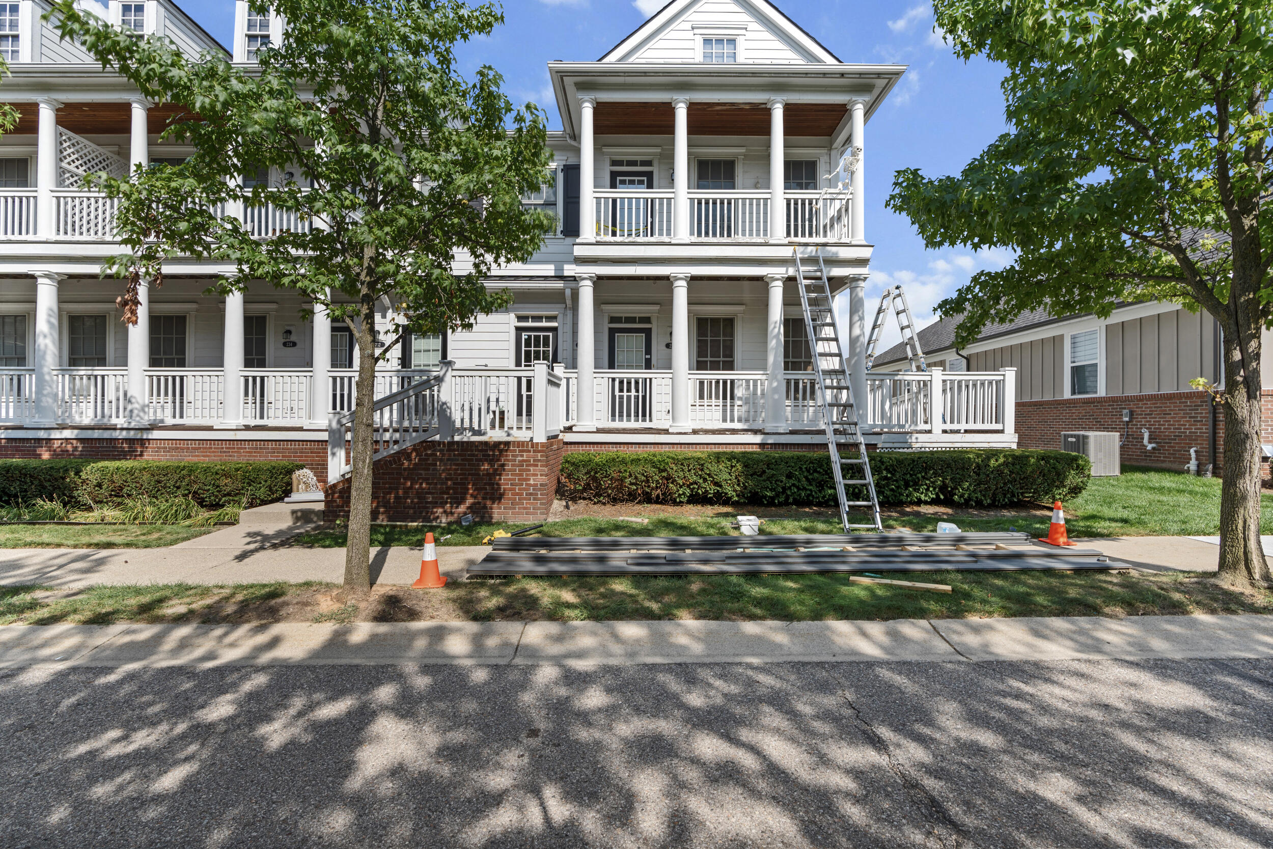 230 Jotham Avenue