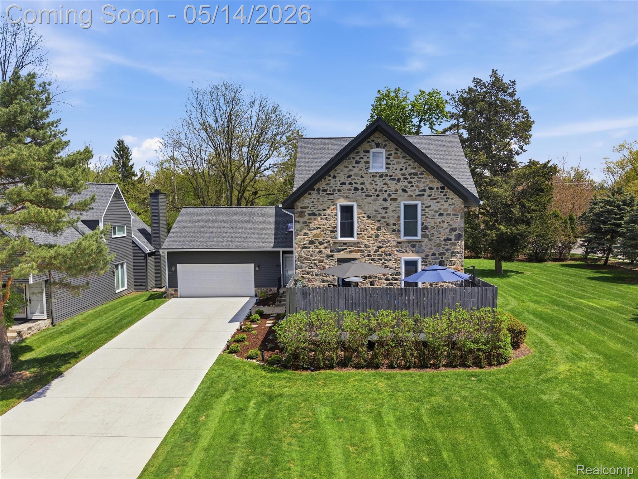 7475 Pinehurst Circle