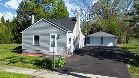 2265 MORRIS Avenue Burton City Genesee MI 48529