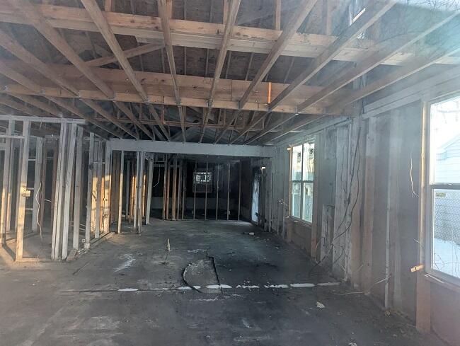 1706 Robertson Avenue