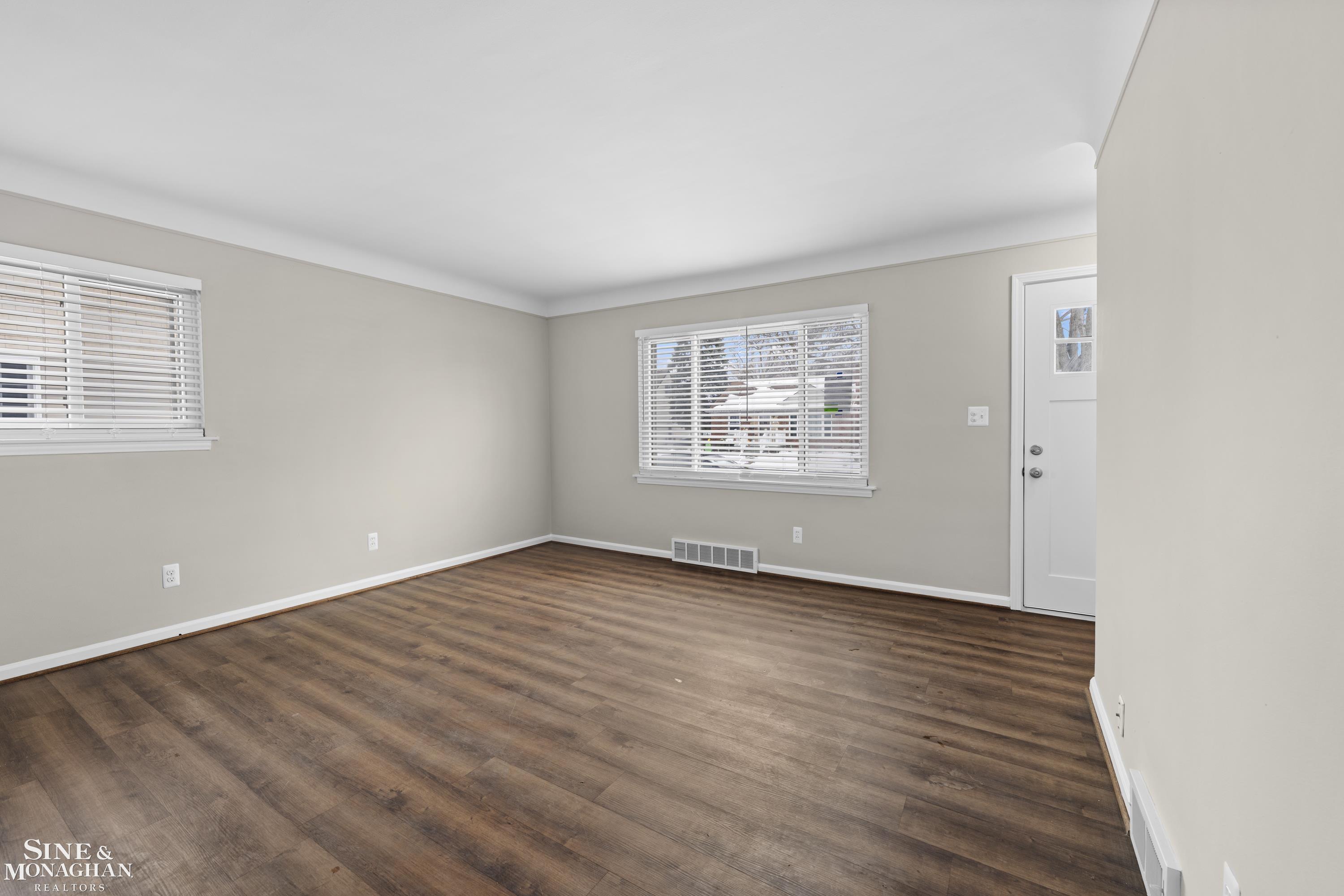 23804 Beverly Street