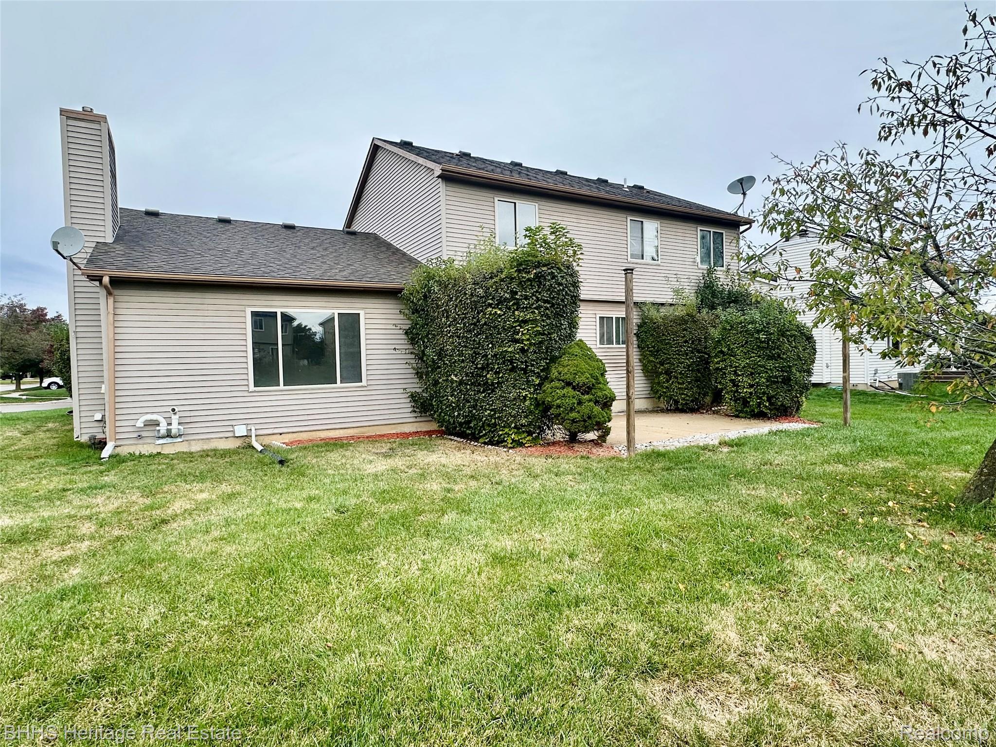 Pittsfield Charter Township, Michigan 48197, United States, 4 Bedrooms Bedrooms, ,4 BathroomsBathrooms,Residential,Active,227835