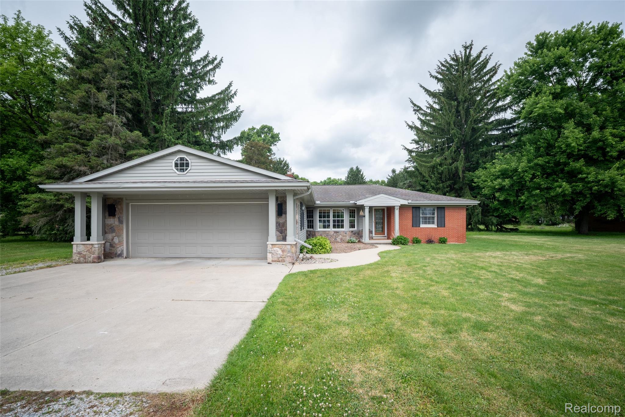 9404 River Road