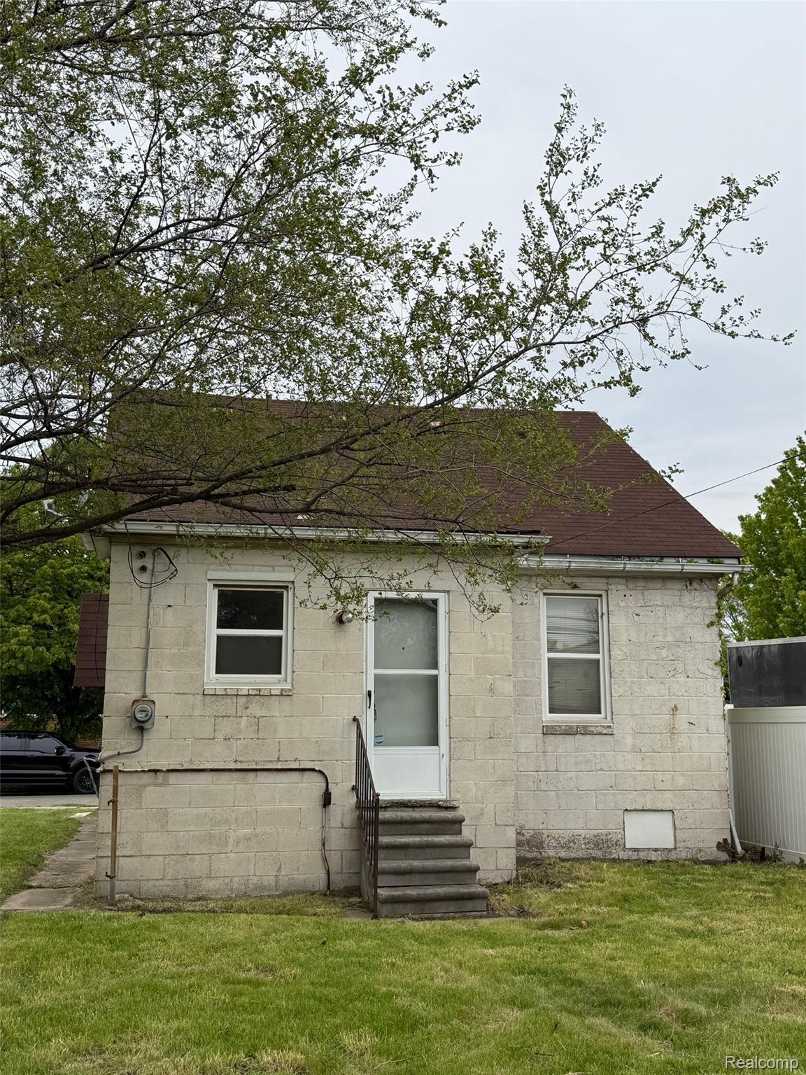 315 Polk Avenue