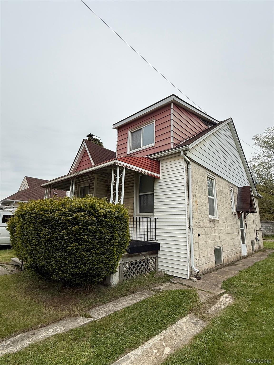 315 Polk Avenue