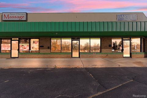 31822 Grand River Avenue Farmington City MI 48336