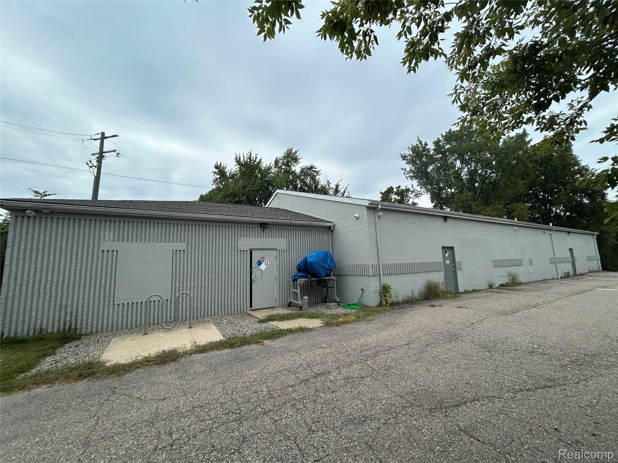 834 Railroad Street