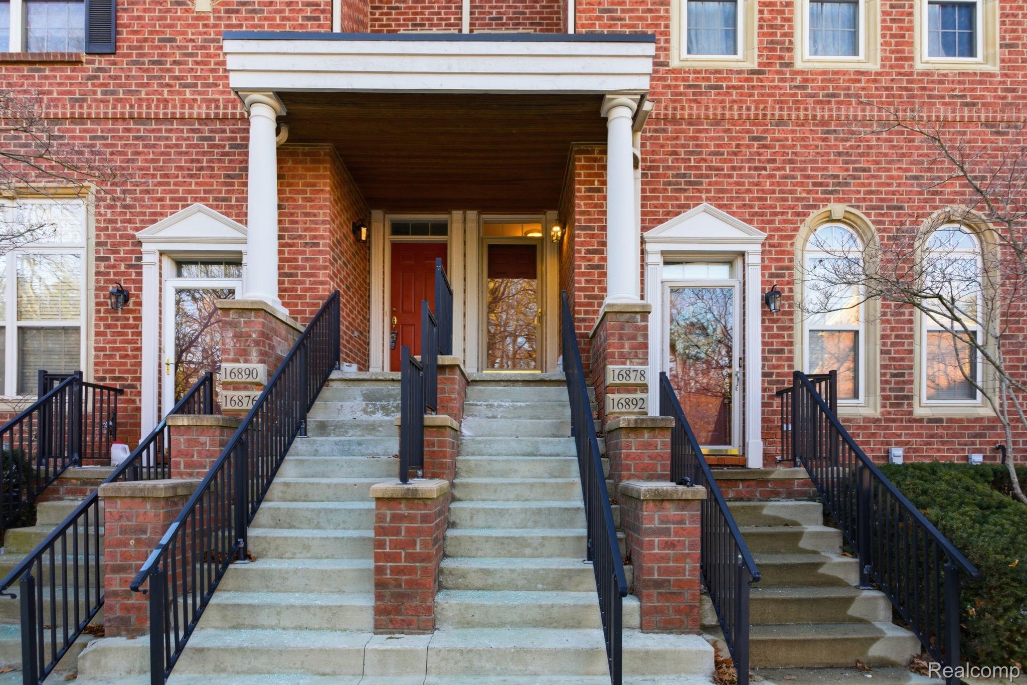 16878 Farmington Road