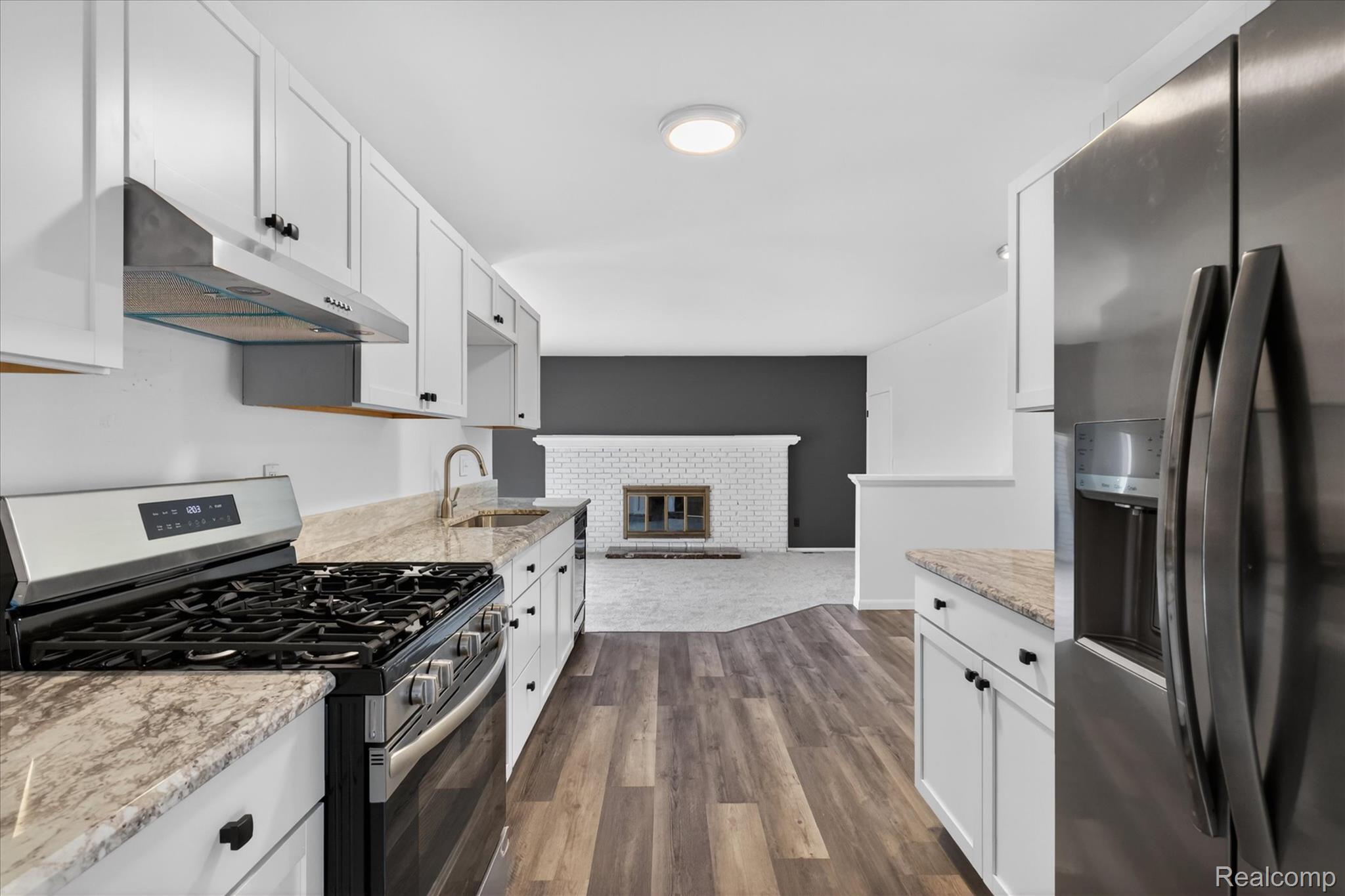 43737 Westminister Way