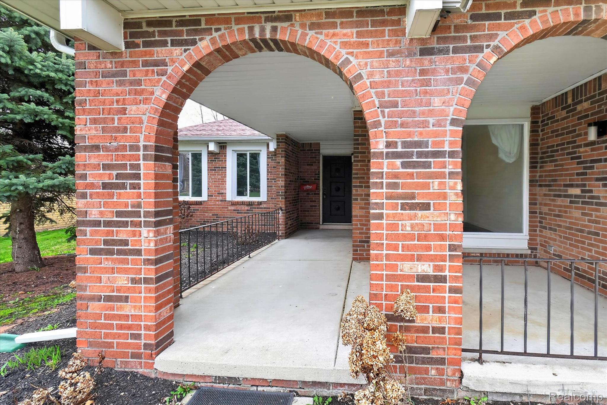 43737 Westminister Way