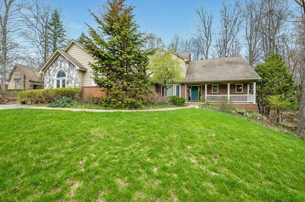 5990 Lynne Hollow Drive
