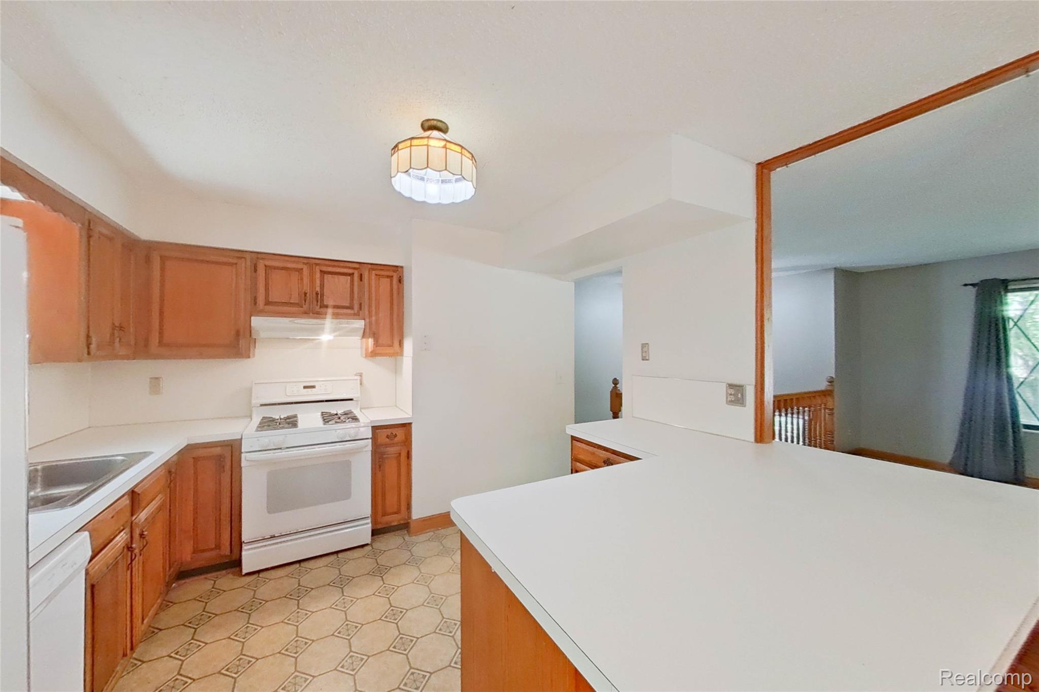 11589 Lombardy Court