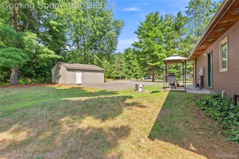 Tiny photo for 9022 Kingston Court, Hamburg Township, MI 48169 (MLS # 20261067159)