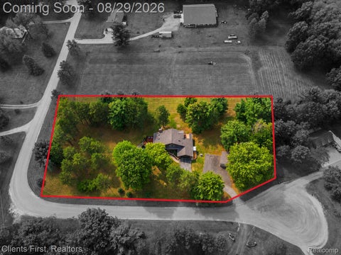 Tiny photo for 9022 Kingston Court, Hamburg Township, MI 48169 (MLS # 20261067159)