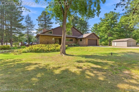 Tiny photo for 9022 Kingston Court, Hamburg Township, MI 48169 (MLS # 20261067159)