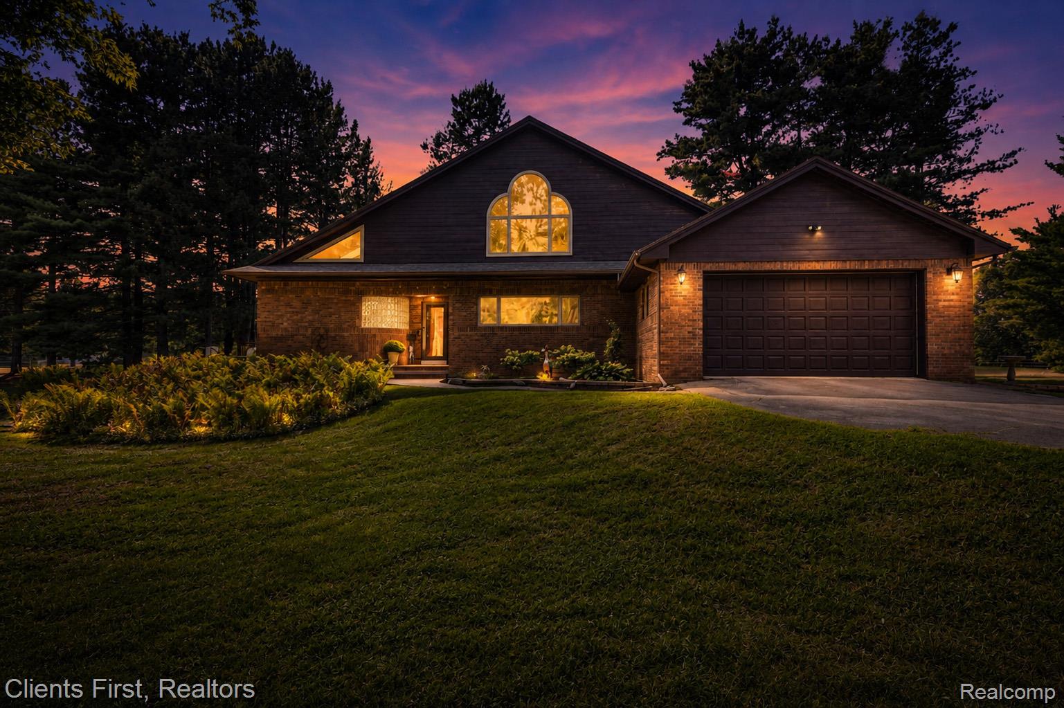 9022 Kingston Court