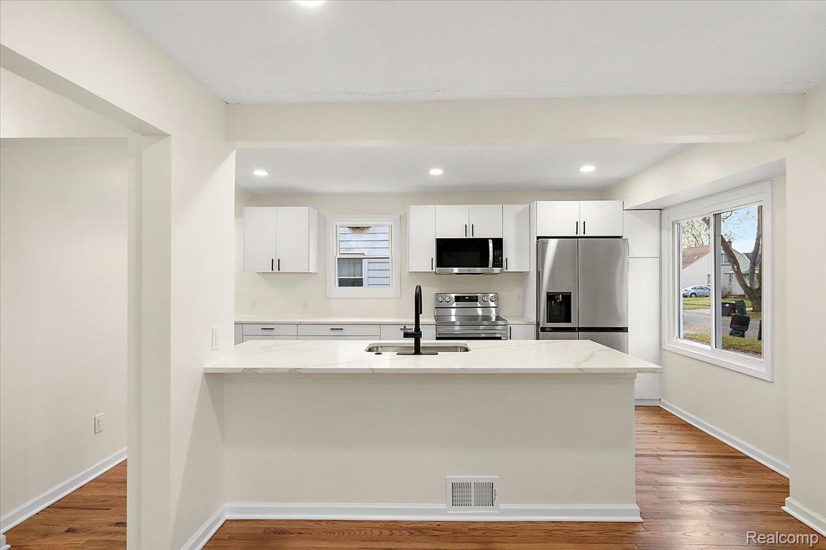 1888 Griffith Avenue