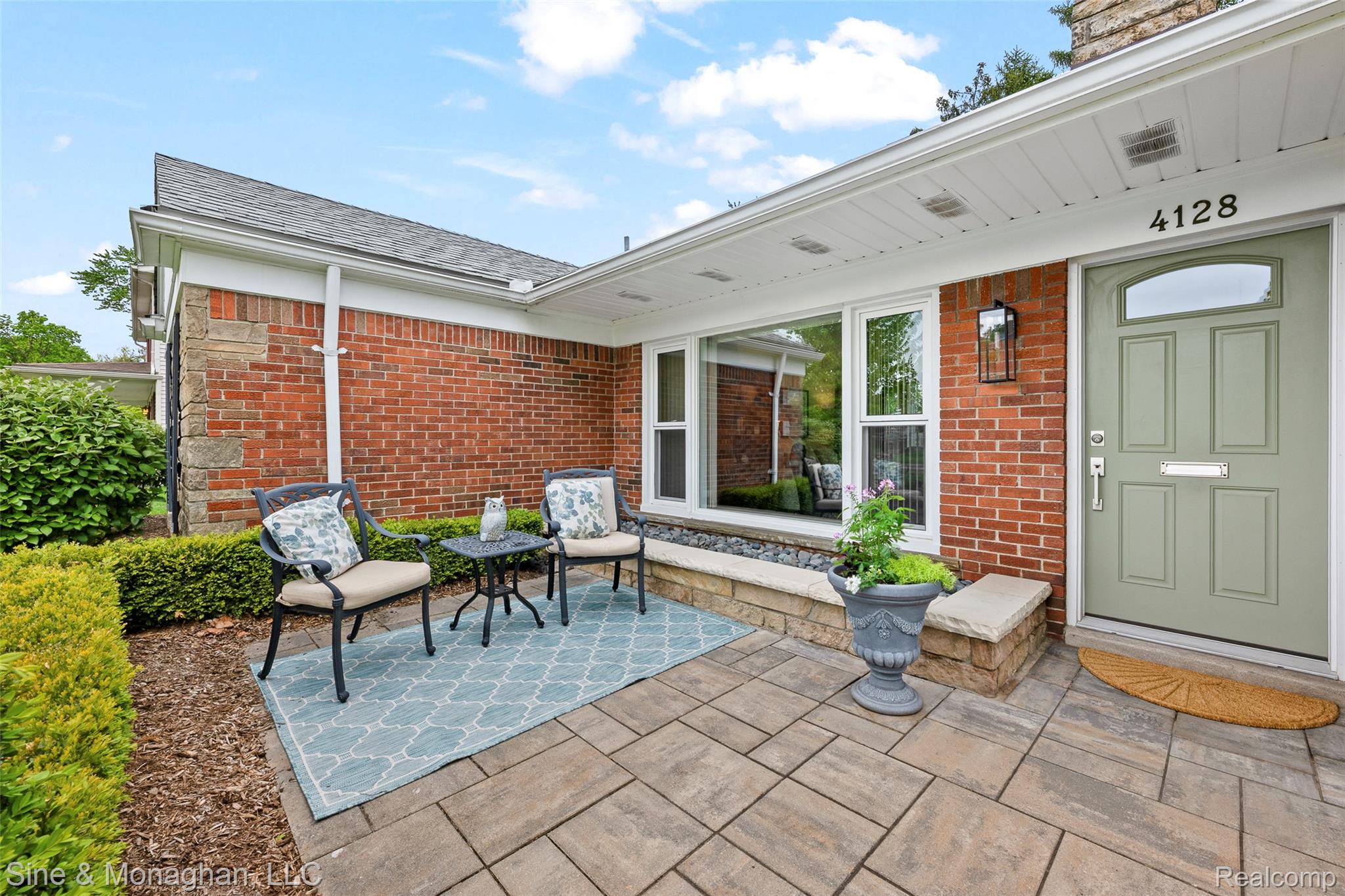4128 Amherst Road