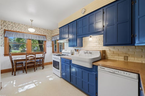 Tiny photo for 16650 Kingston Street, Fraser City, MI 48026 (MLS # 58050225462)