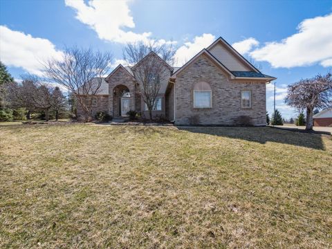 9107 ROTONDO Drive Hartland Township MI 48855